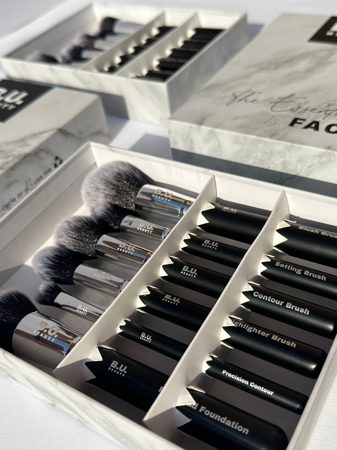 The Ultimate Guide to Vegan Makeup Brushes (Plus the Exact Set Pros Use in 2025)